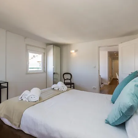Shortstayflat - Chiado With Viewpoint